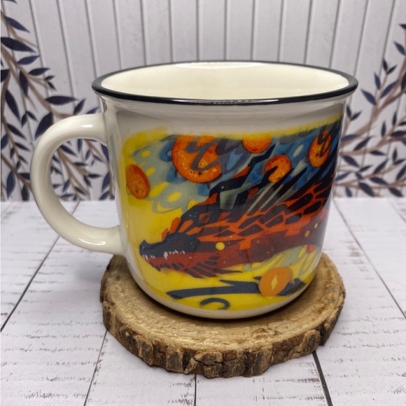 Illumicrate Banked Fire Fantasy Exclusive Mug w/ Dragon - Picture 4 of 10